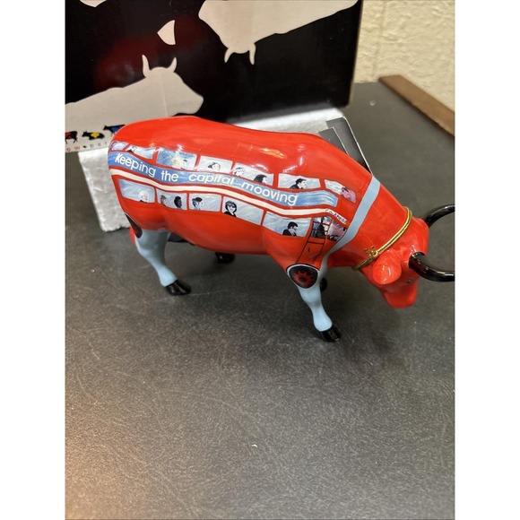 Westland 2003 Cow Parade CowBus 7321 Keeping The Capital Mooving - Picture 2 of 4